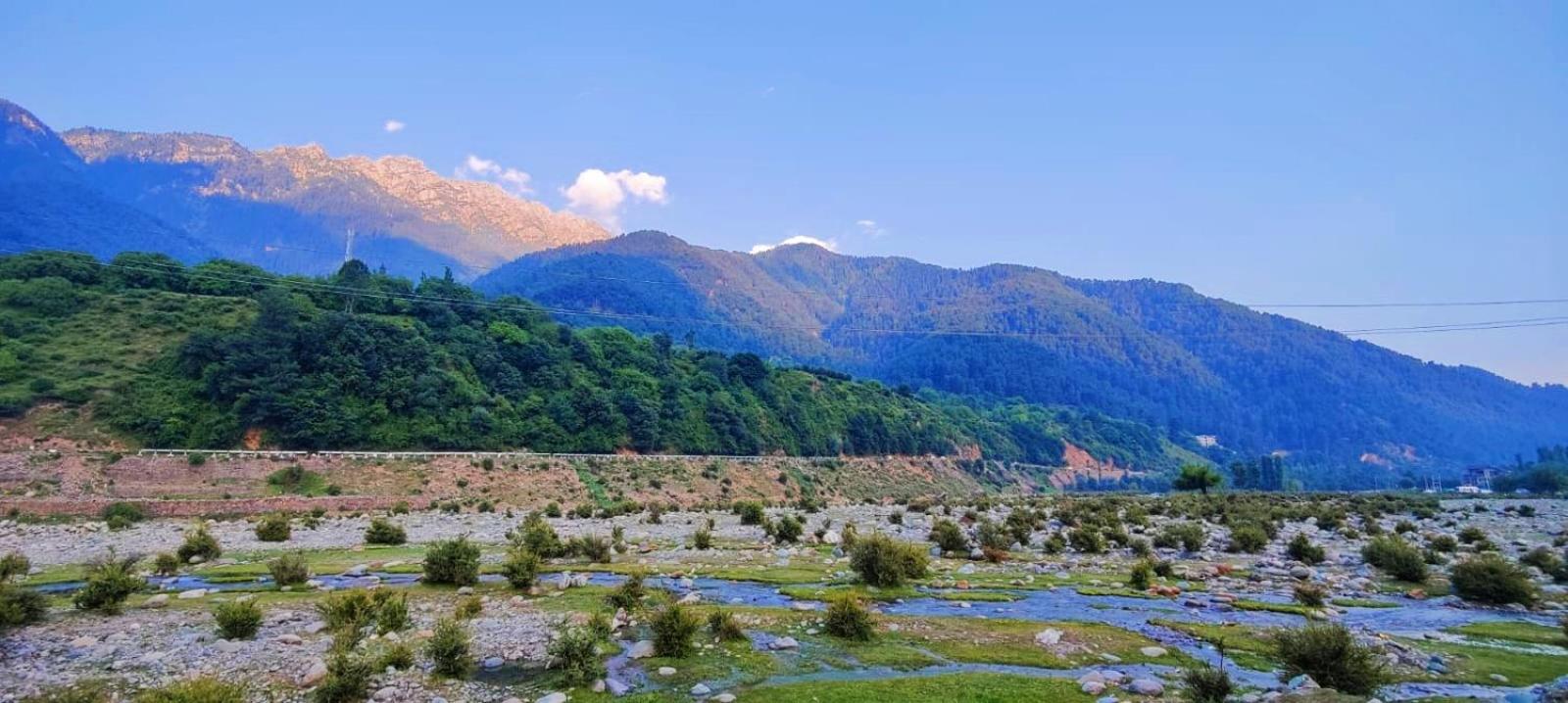 Sojourn Cottages Pahalgam Pahalgām Exterior foto